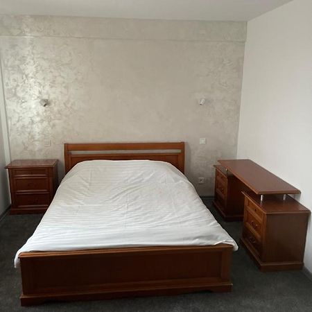 Eroilor Apartament Apartment Сучеава Екстериор снимка
