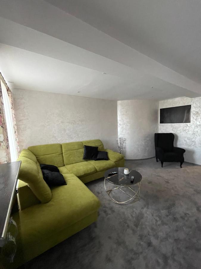 Eroilor Apartament Apartment Сучеава Екстериор снимка