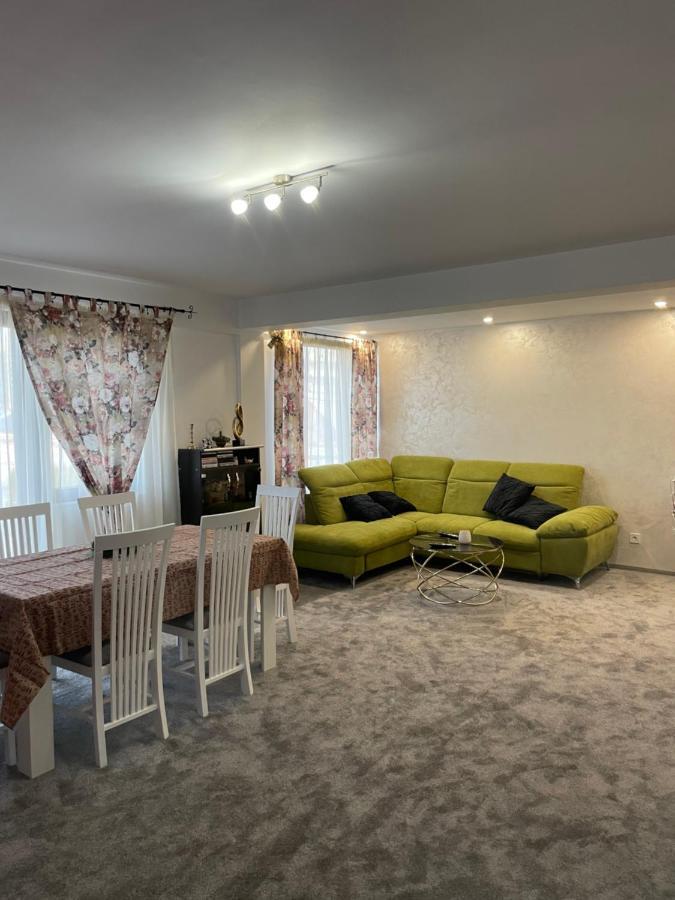Eroilor Apartament Apartment Сучеава Екстериор снимка